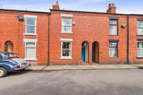 2-bed terraced on Catherine Street, Chester, CH1, £1,100/mo