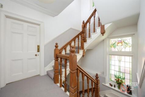 Dyke Road, 306-015.jpg