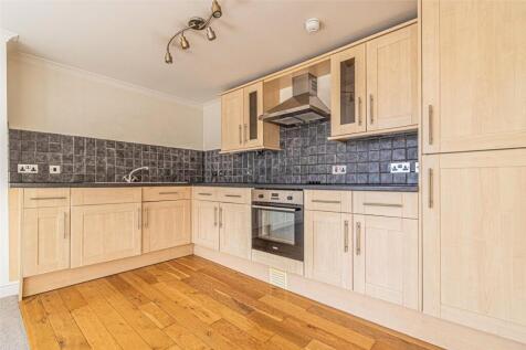 Wood Street, Old Town, Swindon, Wiltshire, SN1 photo 2