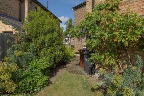 Randolph Road, E17