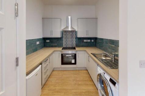 Flat 6, 30a Church Gate, City Centre  photo 4