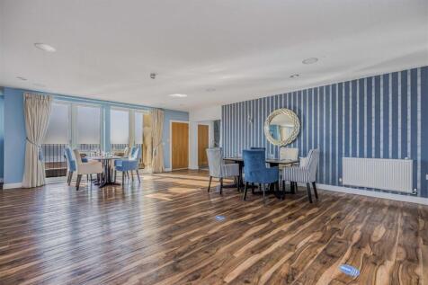 45 Tudor Rose Court, South Parade, Southsea-Small-