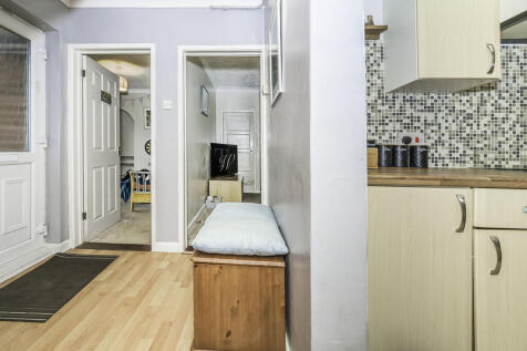 _Z636880-Edit cop...