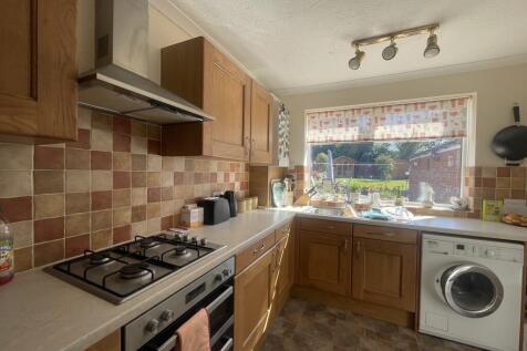 Bouverie Road NN4 photo 4