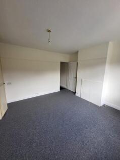 Ralstone Avenue, Oldham, Greater Manchester, OL8 photo 5