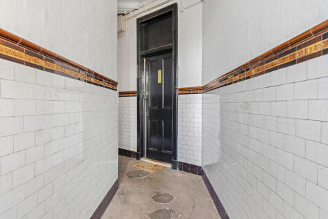 28LindonStreet21