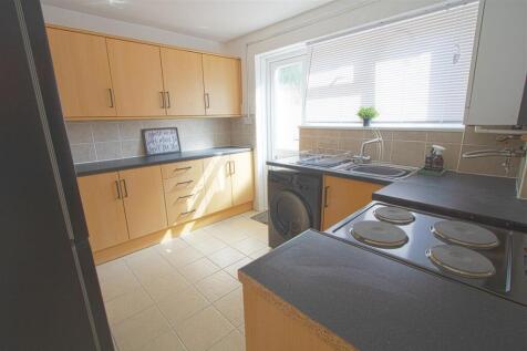KITCHEN1.jpg