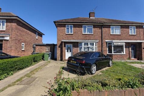 122 Elmfield rd.jpg