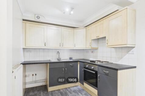 Kitchen / Dining area