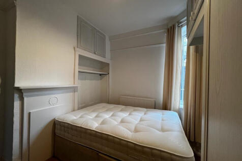 Ground Floor Flat Rear, 208 Fulham Palace Road, London, London, W6 photo 4