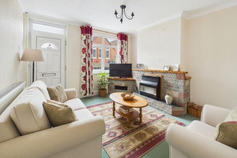 Lounge (Virtually Furnished)