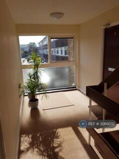 Delroy Court, London, N20 photo 4