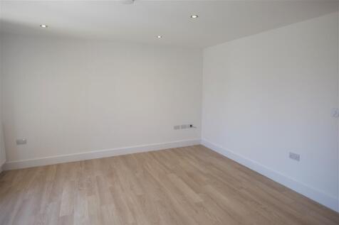 Granary Close, Wymondham, Norfolk, NR18 photo 3