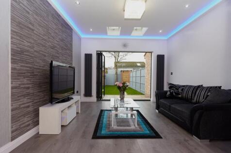 Luxurious 3 Bedroom House