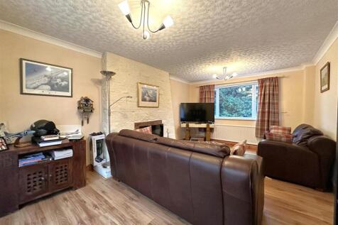 Generous Lounge 436