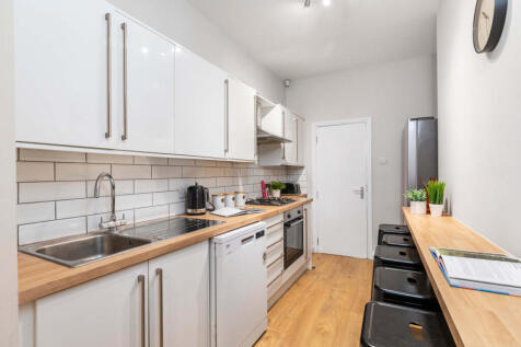 Burley Road, Leeds photo 2