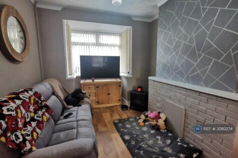 3-bed terraced on Clerke St, Cleethorpes, DN35, £750/mo
