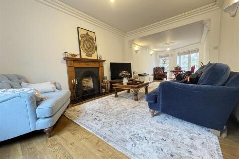 IMG_5449 (Large).JPG