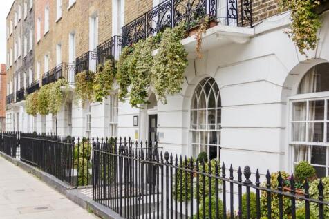 Studio flat on North Gower Street, Euston, London, NW1, £1,950/mo