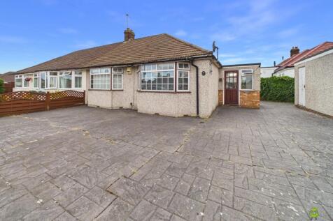 Presented by Clinton at EweMove Bexleyheath and Da