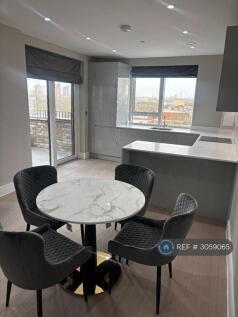 Hyde Apartments, London, SW11 photo 4