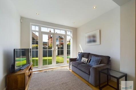 CAM03394G0-PR0174...