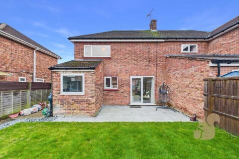 CAM01659G0-PR0702-STILL022.jpg