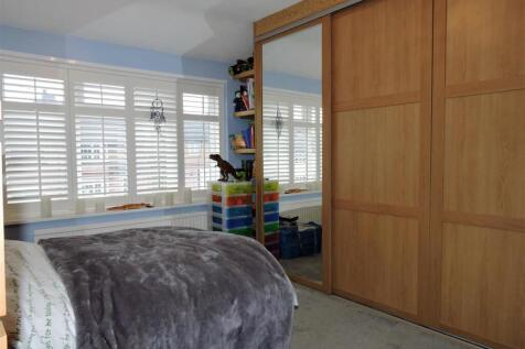 Winton Drive, Croxley Green photo 5