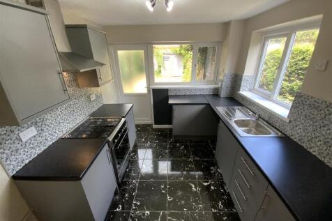 Coniston Close, Hall Green, Birmingham photo 4