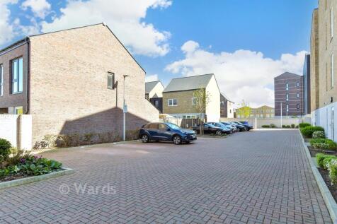 Driveway/Parking