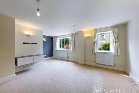 Lorne Road, Warley, Brentwood, CM14 photo 3