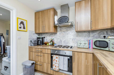 Lower Station Road, Billingshurst, West Sussex, RH14 photo 4