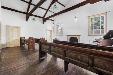 9_91826.jpg Courtroom