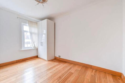 Liberty Avenue, Colliers Wood, SW19 photo 5