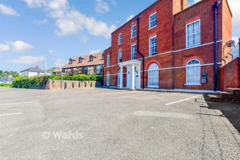 Driveway/Parking