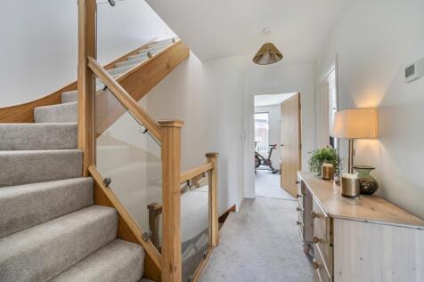 1353406-22-68c15a...