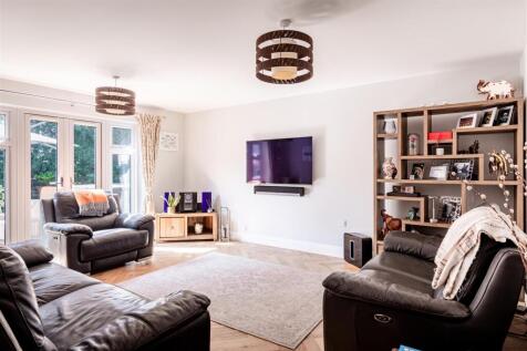 2 Pasture Wood Close-3.jpg