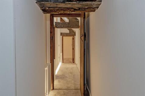 Amazing First Floor Landing