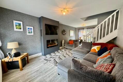 PHOTO-2025-09-29-14-58-47 2.jpg