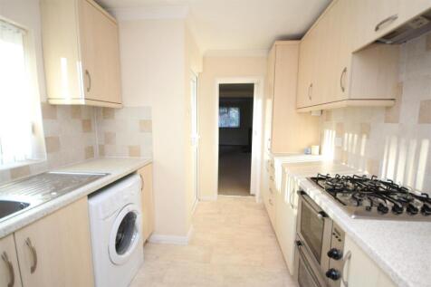 Bramley, Guildford photo 4