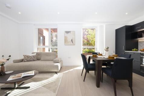 2-bed flat on 51 Fulton Road, Wembley, £2,721/mo