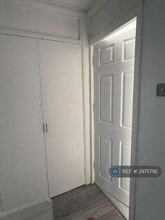 Buddings Circle, Wembley, HA9 photo 5