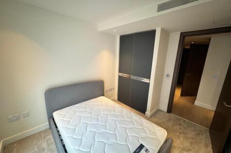 WhatsApp Image 2025-10-15 at 15.05.02 (1).jpeg