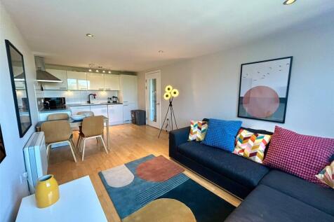 Reception/Kitchen