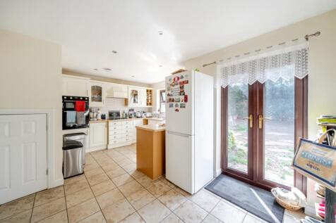 1335778-2-689c7bed623e0