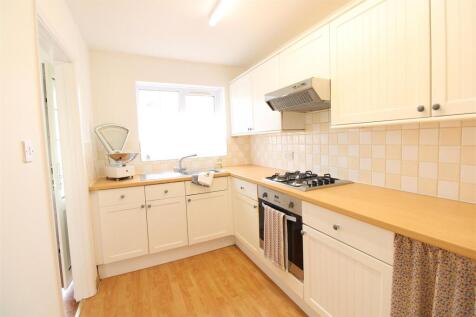 kitchen2.JPG