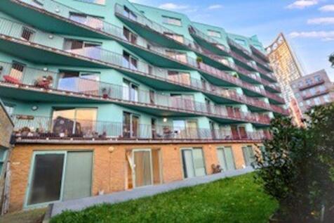 Unit 9, 9 Steedman Street external.jpg