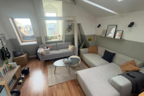 Albion Place photo 2