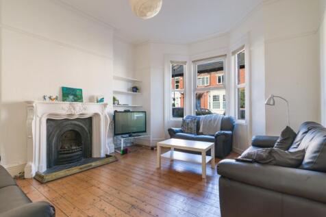 7 Bedroom Terraced in NE2 2NH