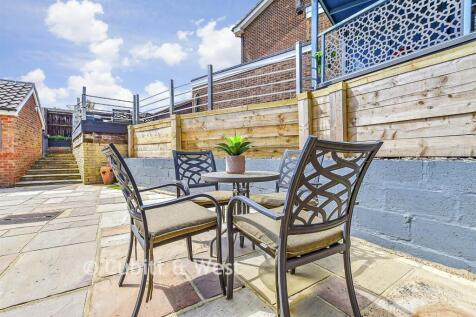 Patio / Decking